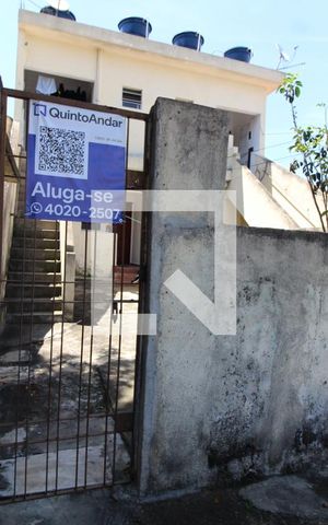 Casa para alugar com 35m², 1 quarto e sem vagaFachada