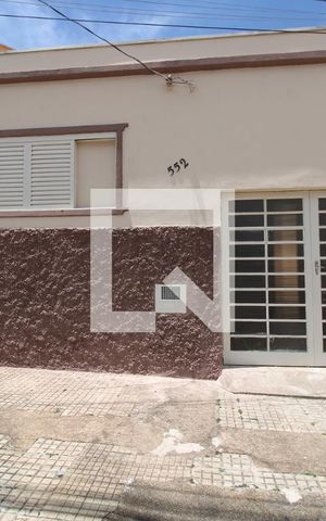 Casa à venda com 135m², 3 quartos e 1 vagaFachada