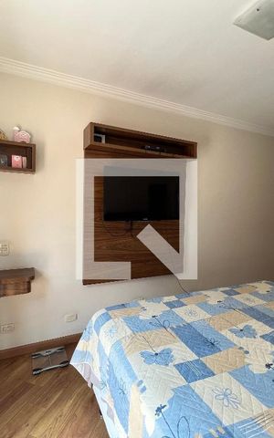 Casa à venda com 324m², 4 quartos e 5 vagasQuarto