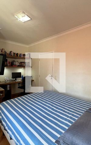 Casa à venda com 324m², 4 quartos e 5 vagasQuarto 3