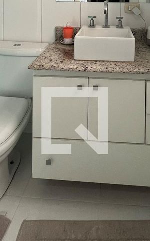 Casa à venda com 324m², 4 quartos e 5 vagasBanheiro do Quarto 3
