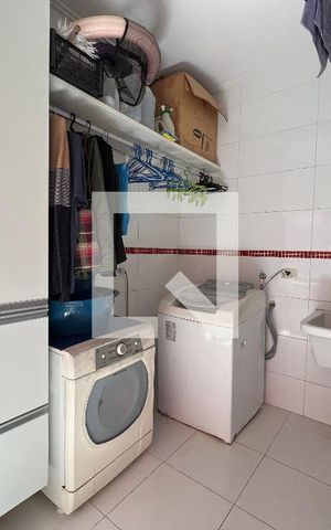 Casa à venda com 324m², 4 quartos e 5 vagasÁrea de Serviço