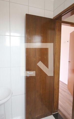 Casa de condomínio para alugar com 92m², 2 quartos e 2 vagasBanheiro