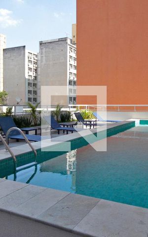 Apartamento à venda com 33m², 1 quarto e sem vagaPiscina