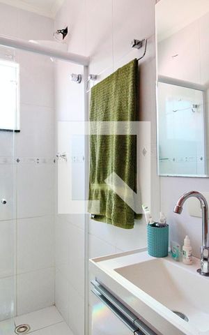 Casa à venda com 59m², 2 quartos e 2 vagasBanheiro da Suíte