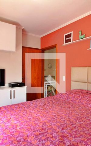Casa à venda com 59m², 2 quartos e 2 vagasSuíte 1