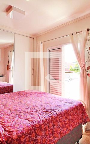 Casa à venda com 59m², 2 quartos e 2 vagasSuíte 1