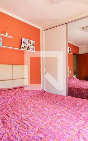 Casa à venda com 59m², 2 quartos e 2 vagasSuíte 1