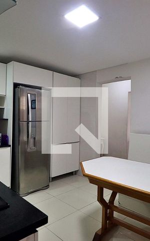 Casa à venda com 103m², 3 quartos e 2 vagasCozinha