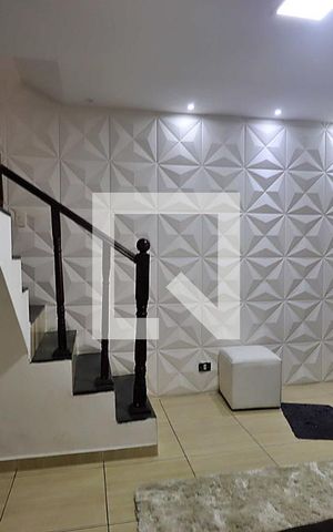 Casa à venda com 103m², 3 quartos e 2 vagasSala