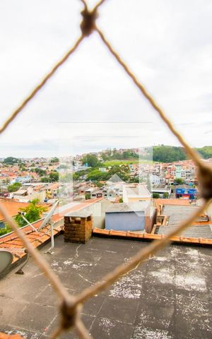 Casa à venda com 200m², 5 quartos e 1 vaga Casa à venda com 200m², 5 quartos e 1 vagaVista do quarto 3