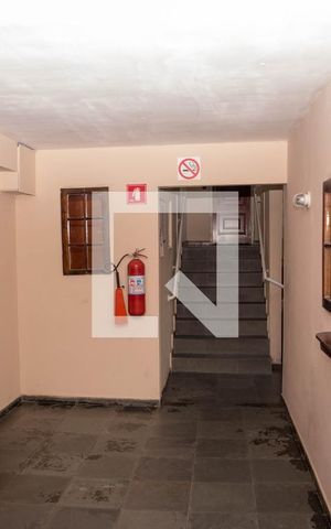 Apartamento à venda com 60m², 2 quartos e 1 vaga Apartamento à venda com 60m², 2 quartos e 1 vagaHall social