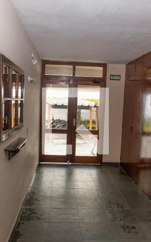 Apartamento à venda com 60m², 2 quartos e 1 vaga Apartamento à venda com 60m², 2 quartos e 1 vagaHall social