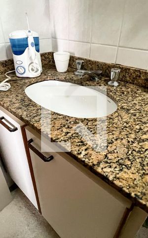 Apartamento à venda com 87m², 3 quartos e 2 vagasBanheiro Social