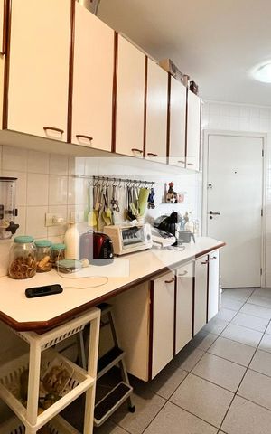 Apartamento à venda com 87m², 3 quartos e 2 vagasCozinha