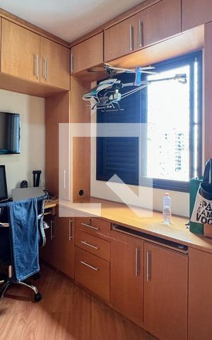 Apartamento à venda com 87m², 3 quartos e 2 vagasEscritório