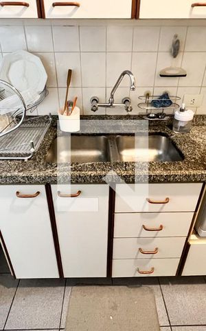 Apartamento à venda com 87m², 3 quartos e 2 vagasCozinha
