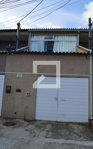 Casa à venda com 74m², 2 quartos e 1 vagaFachada