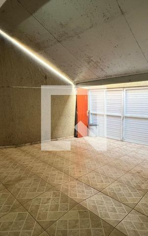 Casa à venda com 74m², 2 quartos e 1 vagaGaragem