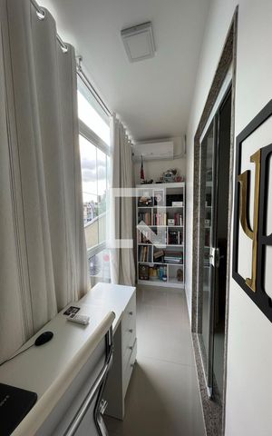 Casa à venda com 74m², 2 quartos e 1 vagaVaranda escritório