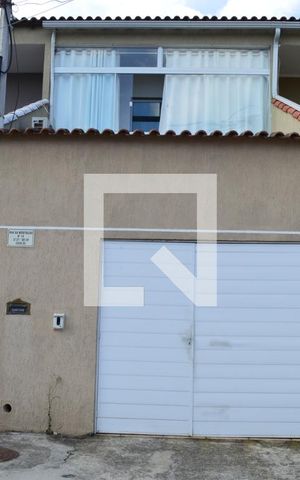 Casa à venda com 74m², 2 quartos e 1 vagaFachada