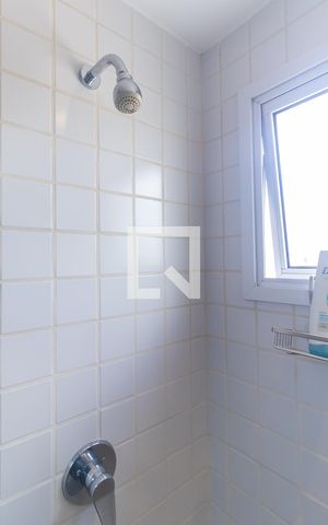 Apartamento para alugar com 90m², 2 quartos e 2 vagas Apartamento para alugar com 90m², 2 quartos e 2 vagasBanheiro Social