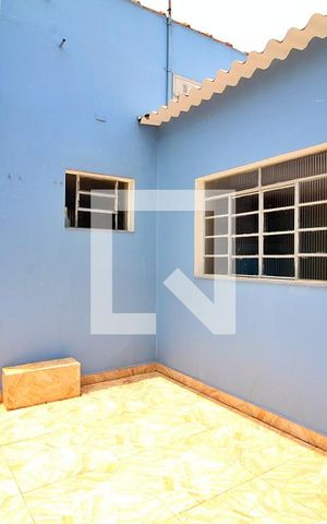 Casa à venda com 80m², 2 quartos e 1 vagaÁrea externa