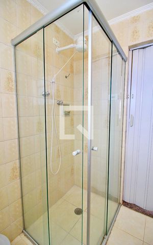 Casa à venda com 80m², 2 quartos e 1 vagaBanheiro