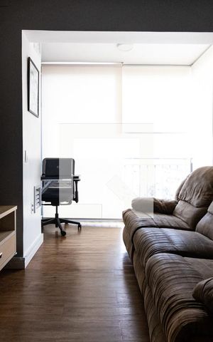 Apartamento à venda com 50m², 2 quartos e 1 vaga Apartamento à venda com 50m², 2 quartos e 1 vagaSala
