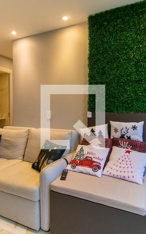 Apartamento para alugar com 45m², 2 quartos e sem vaga Apartamento para alugar com 45m², 2 quartos e sem vagaSala de Estar e Varanda da Sala
