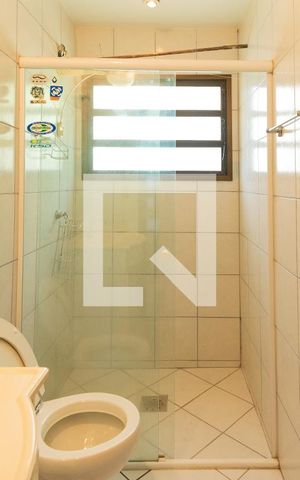 Casa à venda com 565m², 6 quartos e 4 vagasBanheiro 4