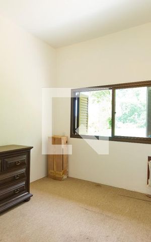 Casa à venda com 565m², 6 quartos e 4 vagasQuarto 4