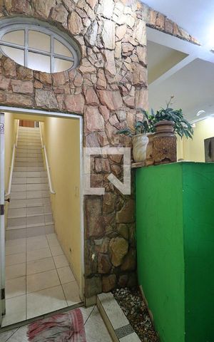 Casa para alugar com 387m², 3 quartos e 1 vagaEntrada