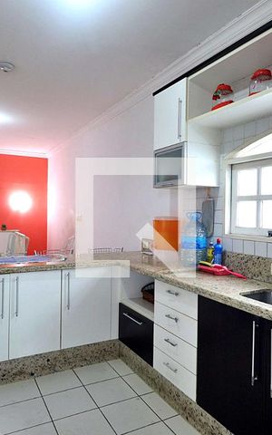 Casa para alugar com 387m², 3 quartos e 1 vagaCozinha