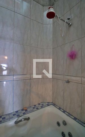 Casa para alugar com 387m², 3 quartos e 1 vagaBanheiro do Quarto 1 - Suíte