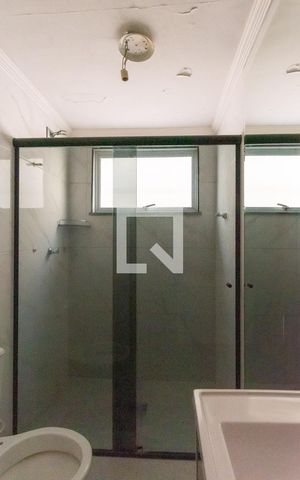 Apartamento à venda com 54m², 2 quartos e 1 vaga Apartamento à venda com 54m², 2 quartos e 1 vagaBanheiro