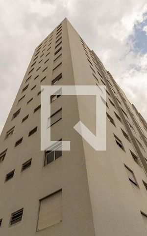 Apartamento à venda com 80m², 2 quartos e 1 vagaFachada