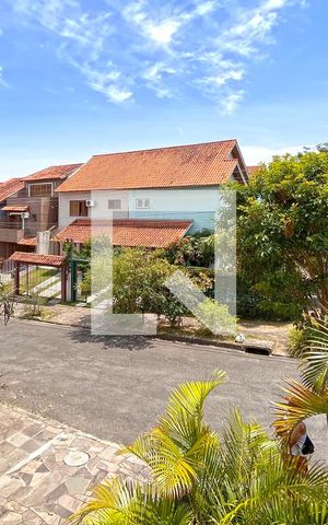 Casa à venda com 165m², 3 quartos e 1 vagaVista