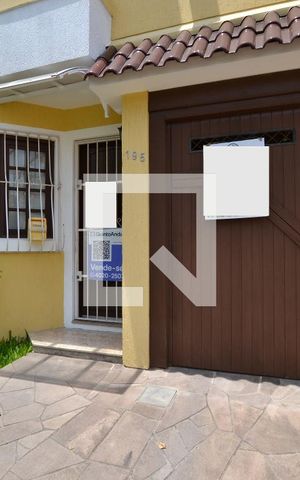 Casa à venda com 165m², 3 quartos e 1 vagaFachada