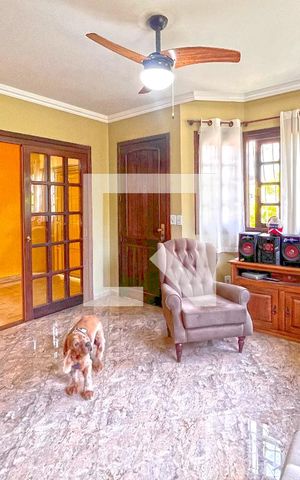 Casa à venda com 165m², 3 quartos e 1 vagaSala