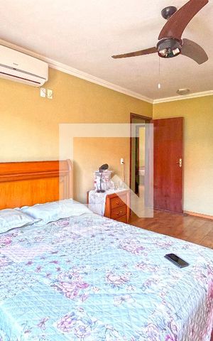 Casa à venda com 165m², 3 quartos e 1 vagaSuíte