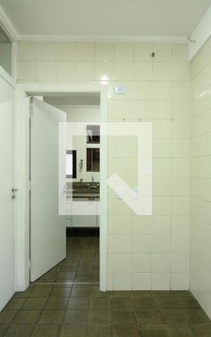 Apartamento à venda com 151m², 3 quartos e 2 vagasÁrea de serviço 