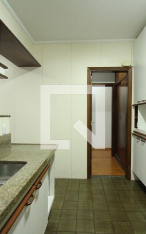 Apartamento à venda com 151m², 3 quartos e 2 vagasBanheiro