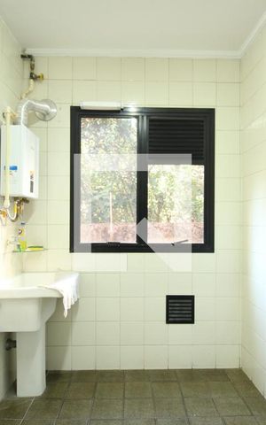 Apartamento à venda com 151m², 3 quartos e 2 vagasÁrea de serviço 