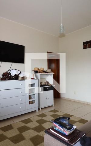 Casa para alugar com 1750m², 6 quartos e 6 vagasSuíte Master