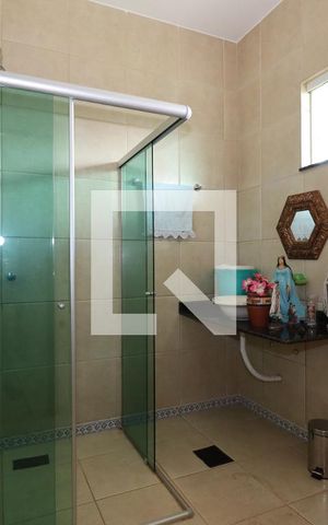 Casa para alugar com 1750m², 6 quartos e 6 vagasBanheiro da Suíte 3