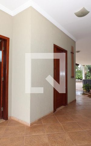 Casa para alugar com 1750m², 6 quartos e 6 vagasVaranda