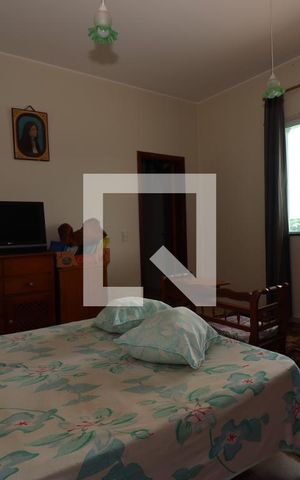 Casa para alugar com 1750m², 6 quartos e 6 vagasSuíte 3