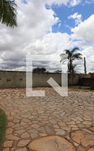 Casa para alugar com 1750m², 6 quartos e 6 vagasQuintal