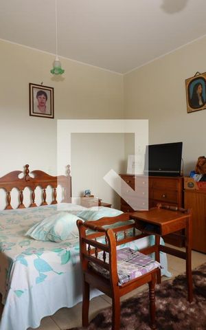 Casa para alugar com 1750m², 6 quartos e 6 vagasSuíte 3